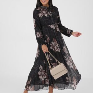 Modest Dress-in style new